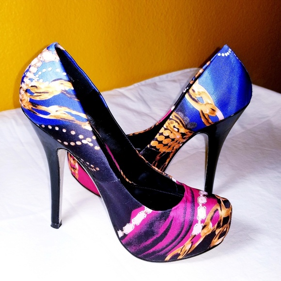 Aldo RARE Platform Satin High Heels - Picture 5 of 8